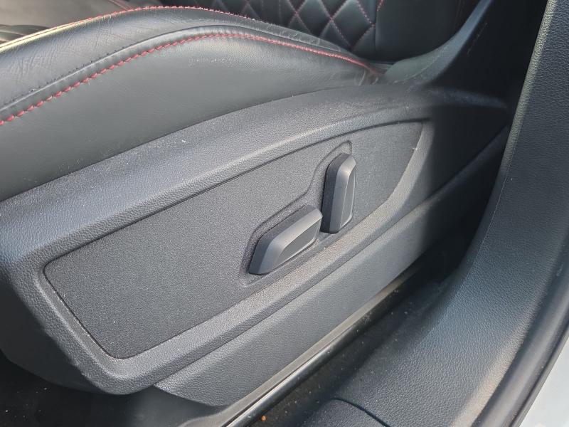 Audi Q5 Sportback S line – image 11 of 14