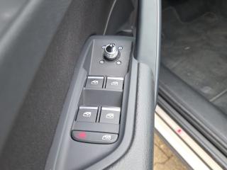 Audi Q5 S line – image 15 of 24