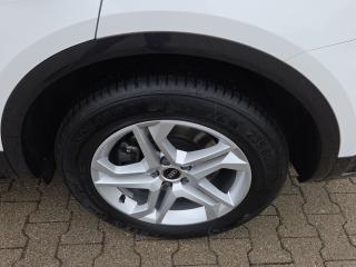 Audi Q5 S line – image 17 of 24