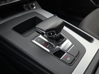 Audi Q5 S line – image 21 of 24