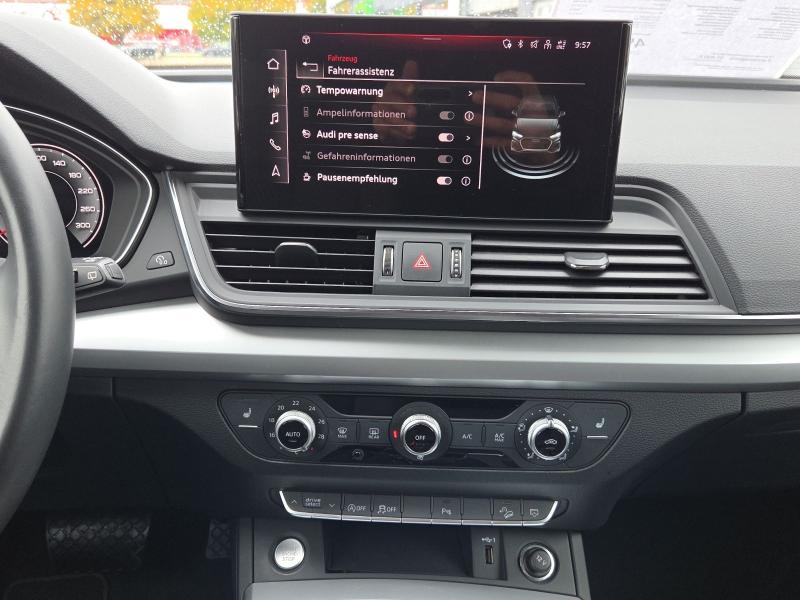Audi Q5 S line – image 6 of 24