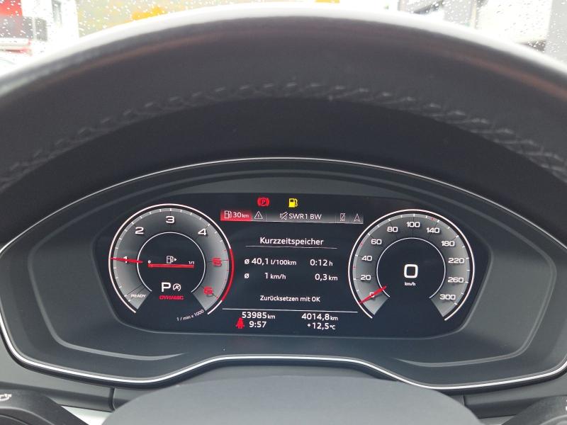 Audi Q5 S line – image 9 of 24