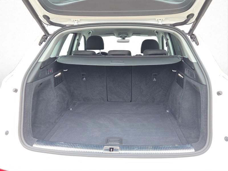 Audi Q5 S line – image 11 of 24