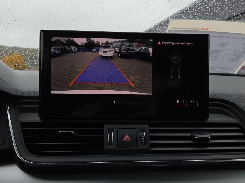 Audi Q5 S line – image 20 of 24