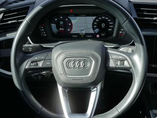 Audi Q3 Sportback S line – image 9 of 24