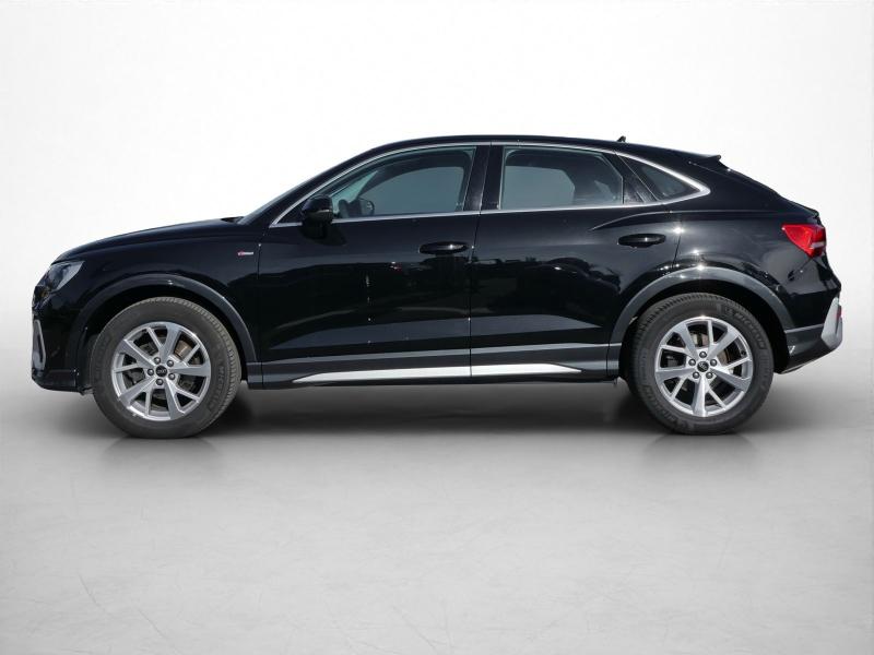 Audi Q3 Sportback S line – image 3 of 24