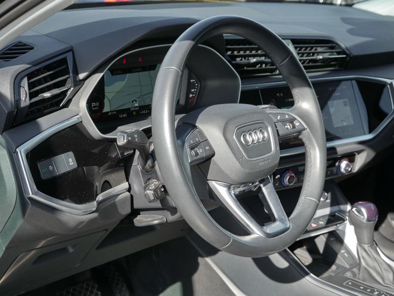 Audi Q3 Sportback S line – image 19 of 24