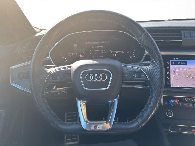 Audi Q3 S line – Bild 8 von 24