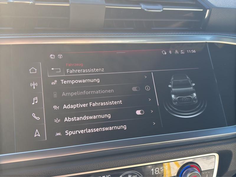 Audi Q3 S line – image 21 of 24