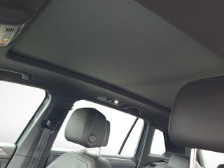 Volkswagen Tiguan R-Line – image 10 of 16