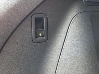 Volkswagen Tiguan R-Line – image 15 of 16