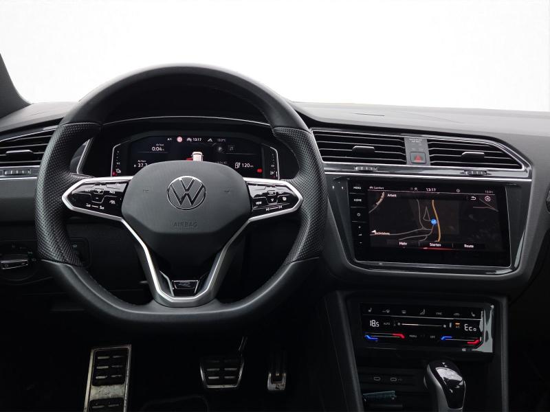 Volkswagen Tiguan R-Line – image 5 of 16