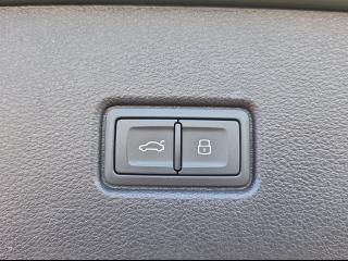 Audi Q5 Sportback S line – image 12 of 22