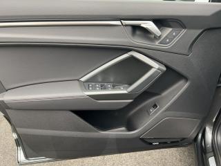 Audi Q3 Sportback S line – image 17 of 19