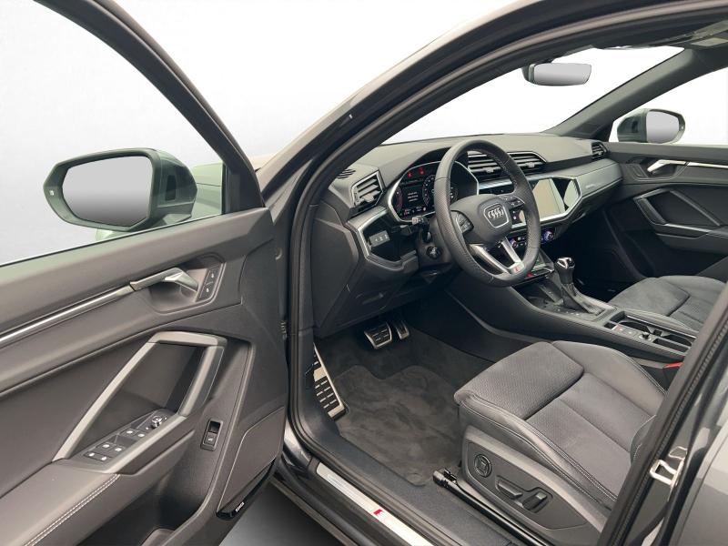 Audi Q3 Sportback S line – image 14 of 19