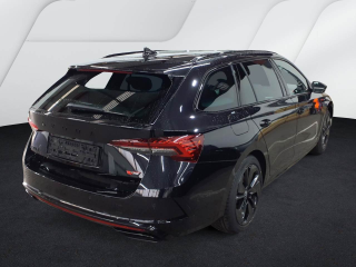 Škoda Octavia RS – image 2 of 7