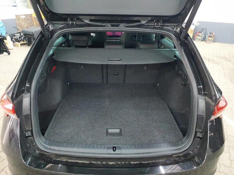 Škoda Octavia RS – image 7 of 7