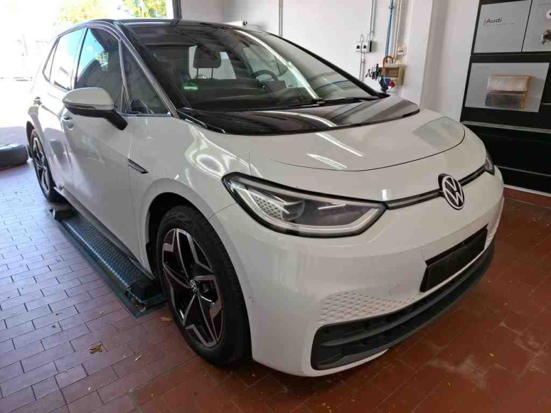 Volkswagen ID.3 Pro S – image 3 of 8