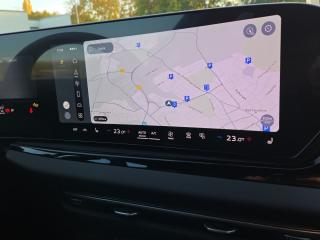 Audi A6 Avant S line – image 6 of 18