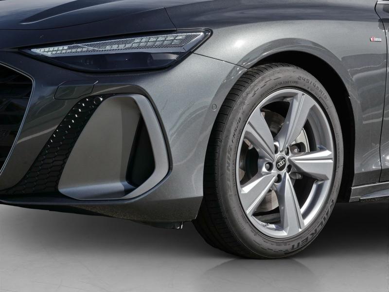 Audi A6 Avant S line – image 13 of 24