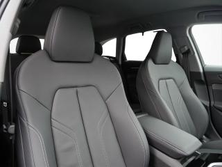 Audi A6 Avant S line – image 10 of 23