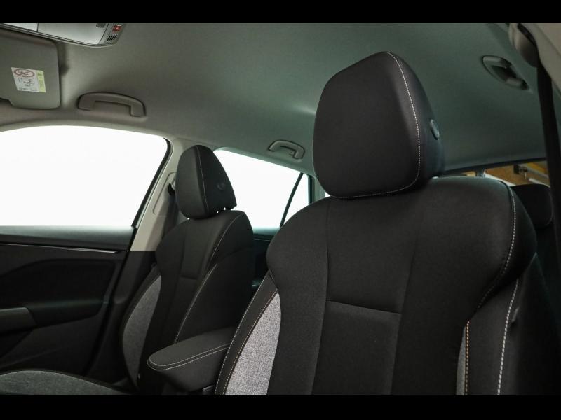 Škoda Kamiq Tour – image 23 of 25