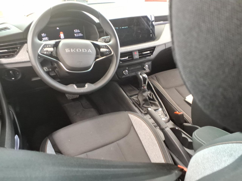 Škoda Kamiq Tour – image 5 of 6