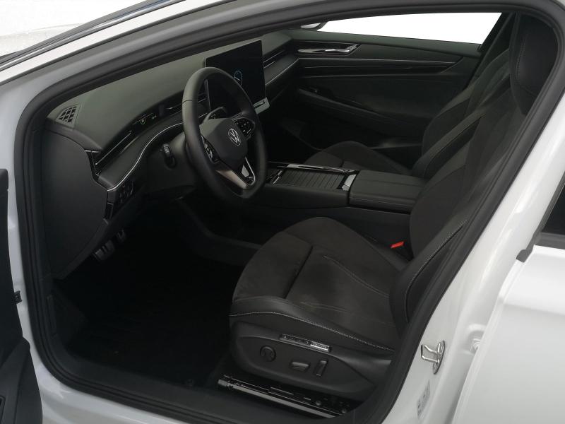 Volkswagen ID.7 PRO – image 14 of 21