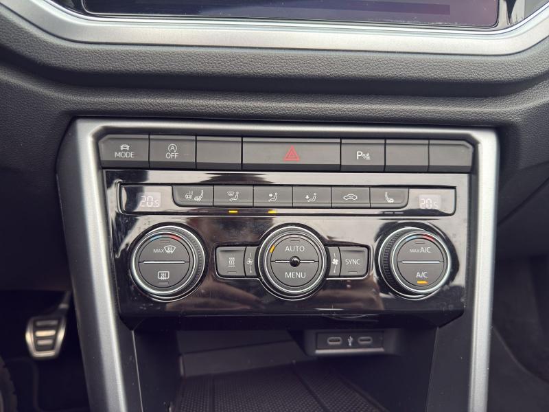 Volkswagen T-Roc Cabriolet Active – Bild 15 von 25