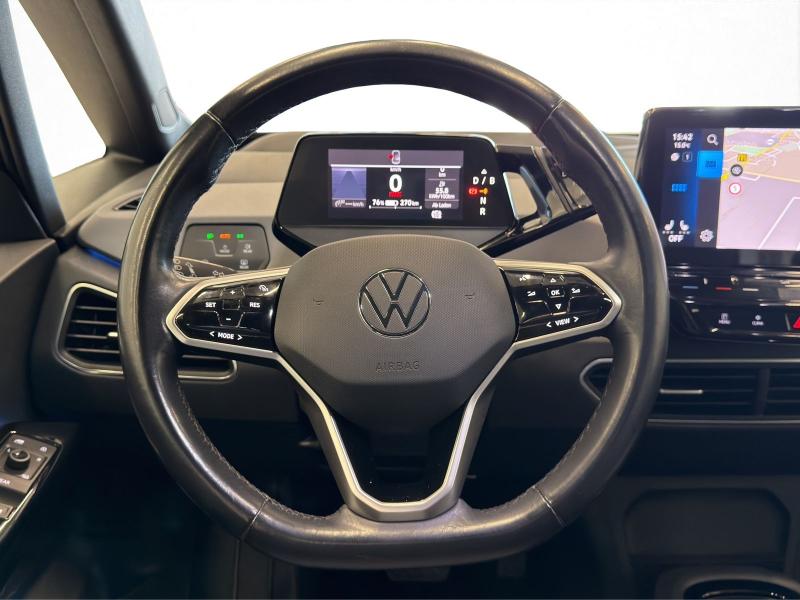 Volkswagen ID.3 PRO – image 8 of 16