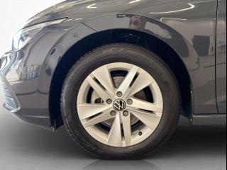 Volkswagen Golf Variant LIFE – image 12 of 16