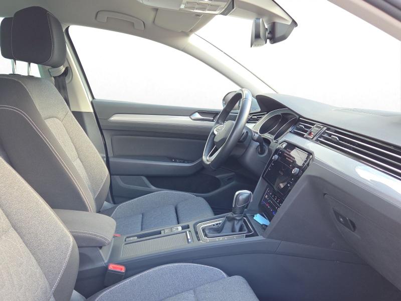 Volkswagen Passat Variant Business – image 4 of 21