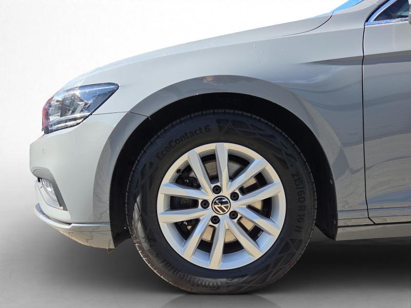 Volkswagen Passat Variant Business – image 12 of 21