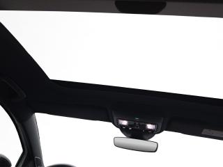 Volkswagen Golf GTI Black Style – image 10 of 18