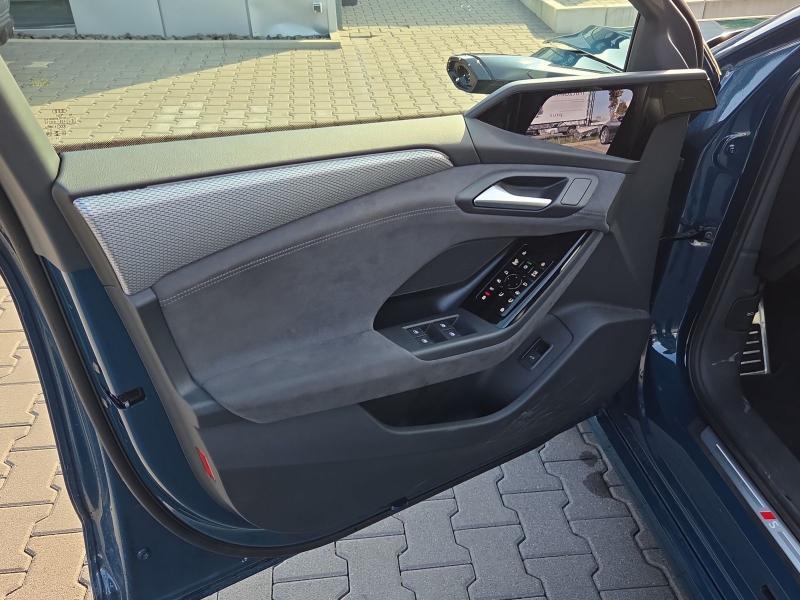 Audi S6 Avant e-tron – image 20 of 22