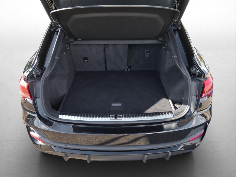 Audi Q3 Sportback S line – image 11 of 24