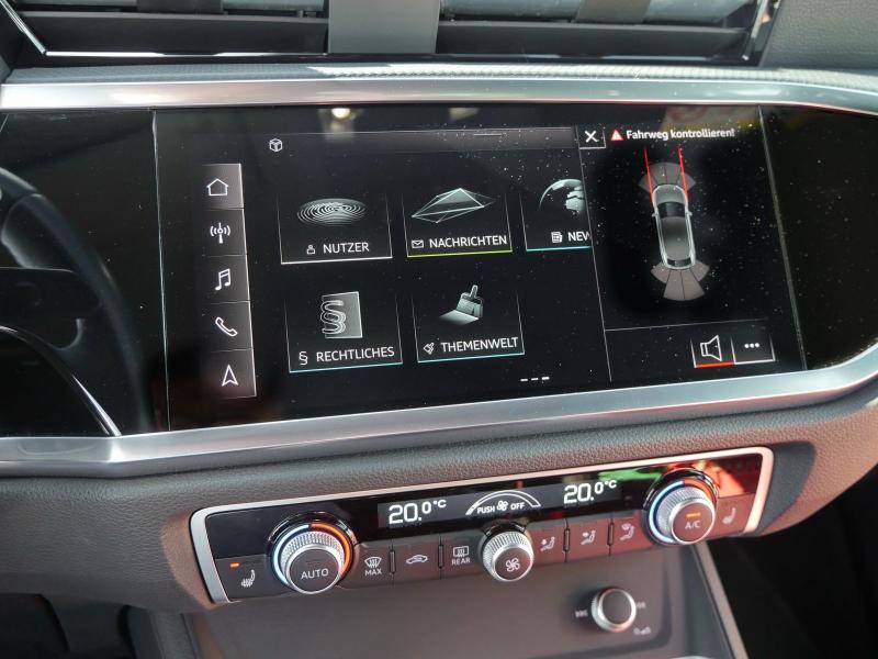 Audi Q3 Sportback S line – image 15 of 24