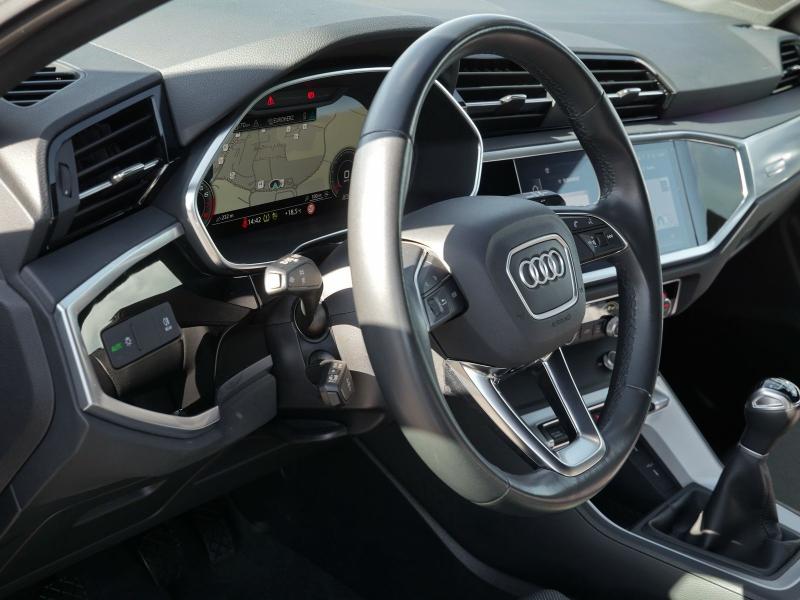Audi Q3 Sportback S line – image 19 of 24