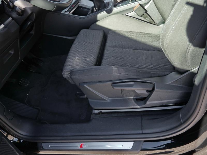 Audi Q3 Sportback S line – image 22 of 24