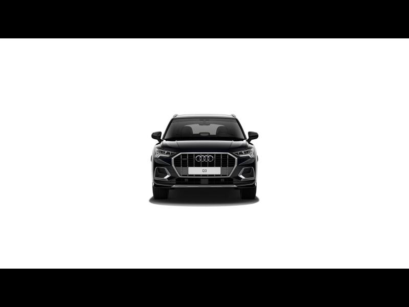 Audi Q3 advanced – image 2 of 9