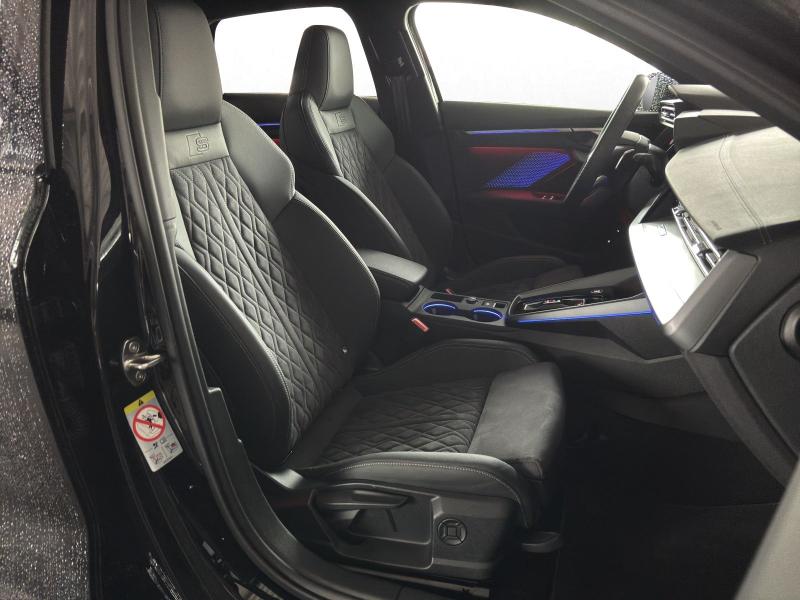Audi A3 Sportback S line – image 4 of 25