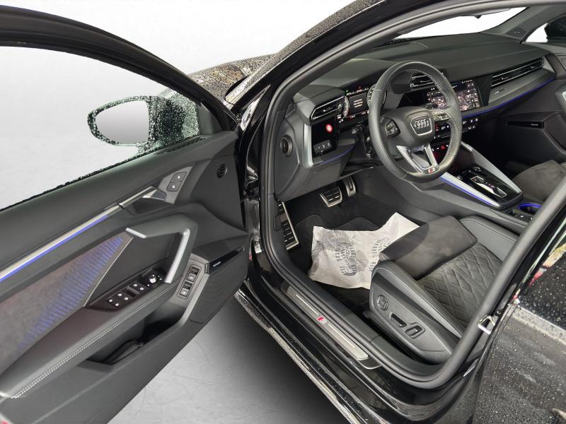 Audi A3 Sportback S line – image 14 of 25