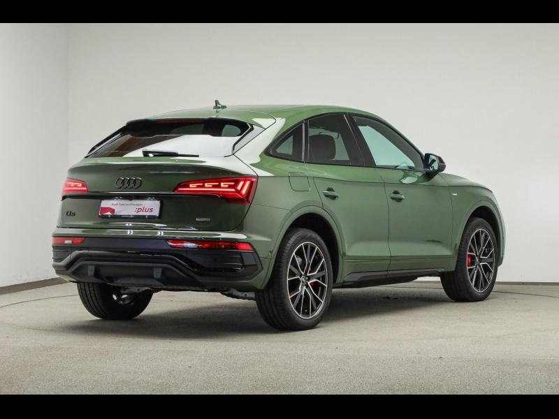 Audi Q5 Sportback S line – image 2 of 25