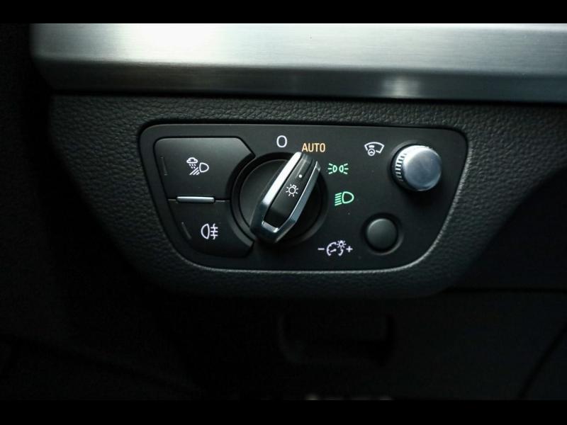 Audi Q5 Sportback S line – image 17 of 25