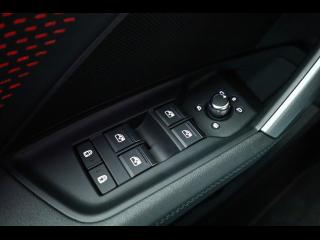 Audi A3 Sportback S line – image 18 of 25