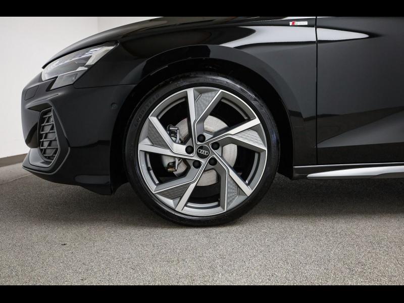 Audi A3 Sportback S line – image 7 of 25