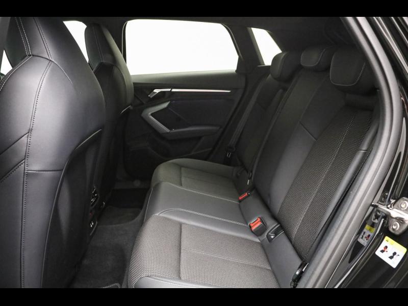 Audi A3 Sportback S line – image 22 of 25