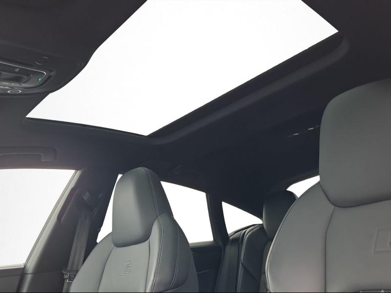 Audi A7 Sportback S line – image 10 of 22