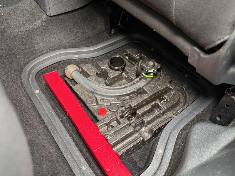 Volkswagen Caddy Maxi Join – image 22 of 23