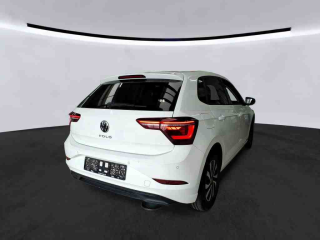 Volkswagen Polo Active – image 2 of 8